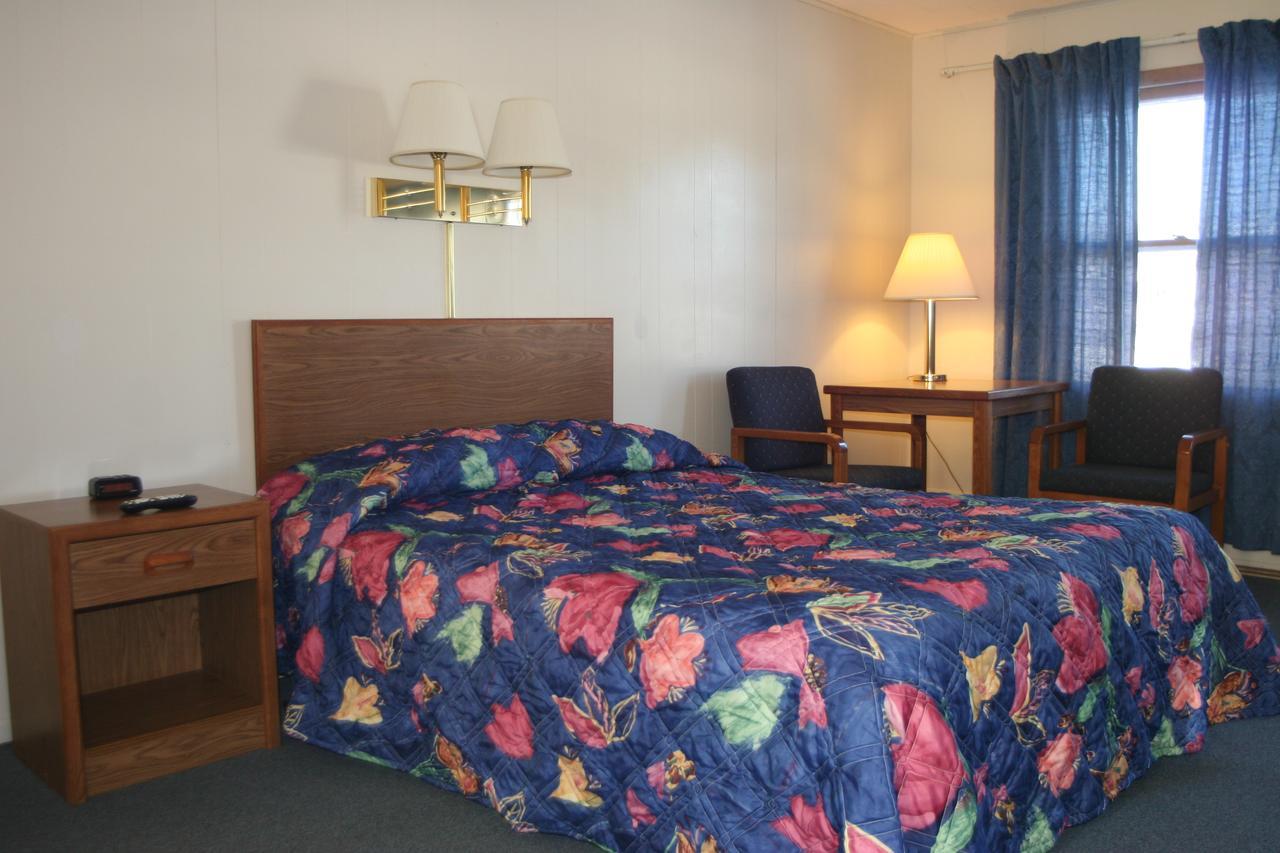 Bluffs Inn Bessemer Екстериор снимка